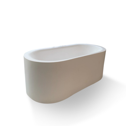 Alicia Bathtub